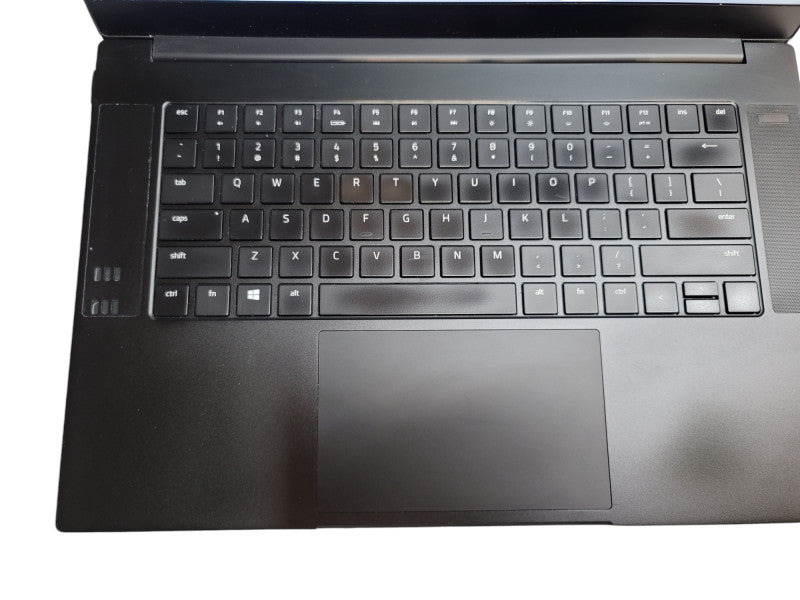 Razer Blade 15| i7-10750H| 32GB DDR4| GTX 1660 Ti| 512GB M.2 SSD READ  β Lap200