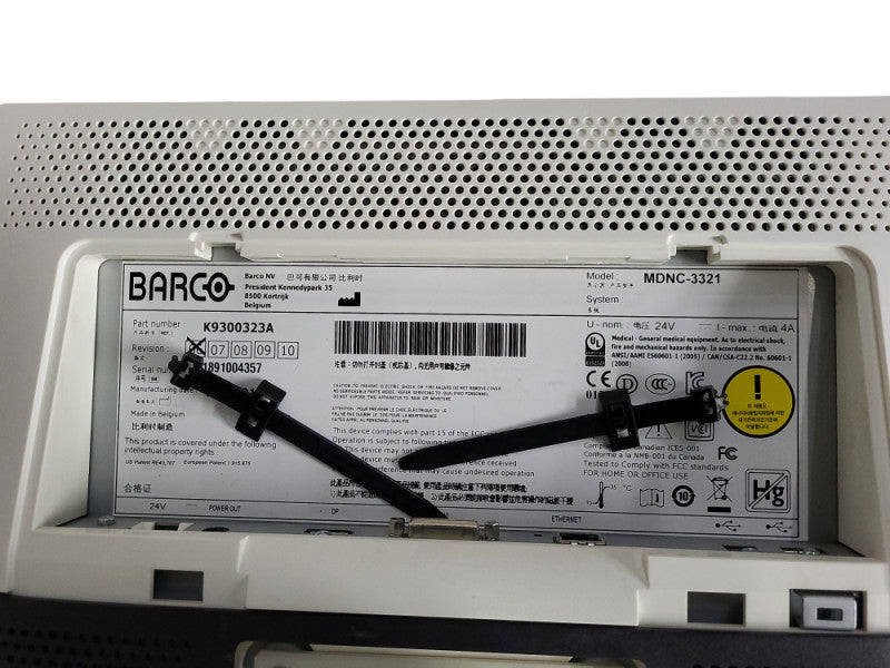 Barco Nio Color 3MP LED (MDNC‑3321) w/ Stand and AC Adapter Q$