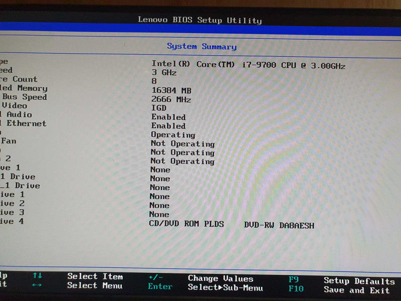 Lenovo ThinkStation P330 SFF Intel i7 - 9700 CPU @ 3GHz 16GB DDR4 Q