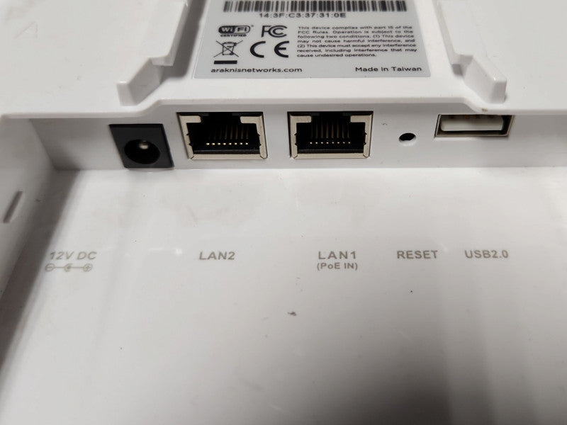 ARAKNIS AN-510-AP-I-AC 1300 Mpbs Wireless Access Point Q