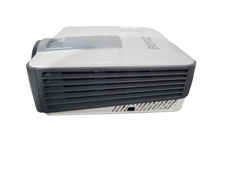 BenQ MX819ST 3000 ANSI Lumens XGA SmartEco Short Throw 3D Projector 4580 Lmp  !