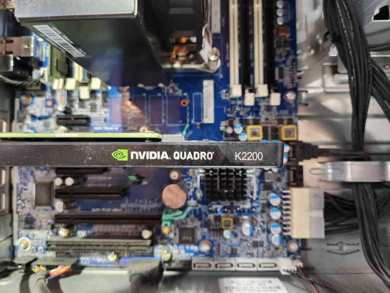HP Z440 Workstation, Xeon E5-1650 v3 3.5GHz 4C, 4GB DDR4, Quadro K2200