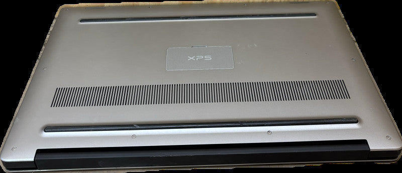Dell XPS 15 9550 i7-6700HQ@2.6GHz GTX 960 M 2GB GPU 16GB RAM 256GB SSD  Lap200