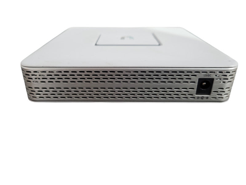Ubiquiti Networks UniFi USG Security Gateway. Factory Reset !