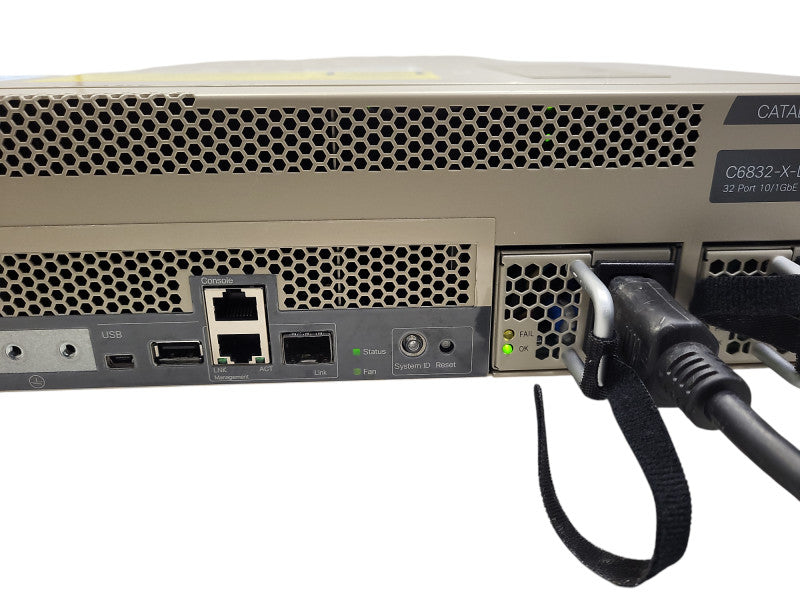Cisco C6832-X-LE | 32x 10/1GbE Ports Backbone Switch | 2x PSU *READ* Q$