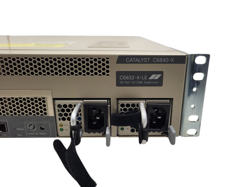 Cisco C6832-X-LE | 32x 10/1GbE Ports Backbone Switch | 2x PSU *READ* Q$