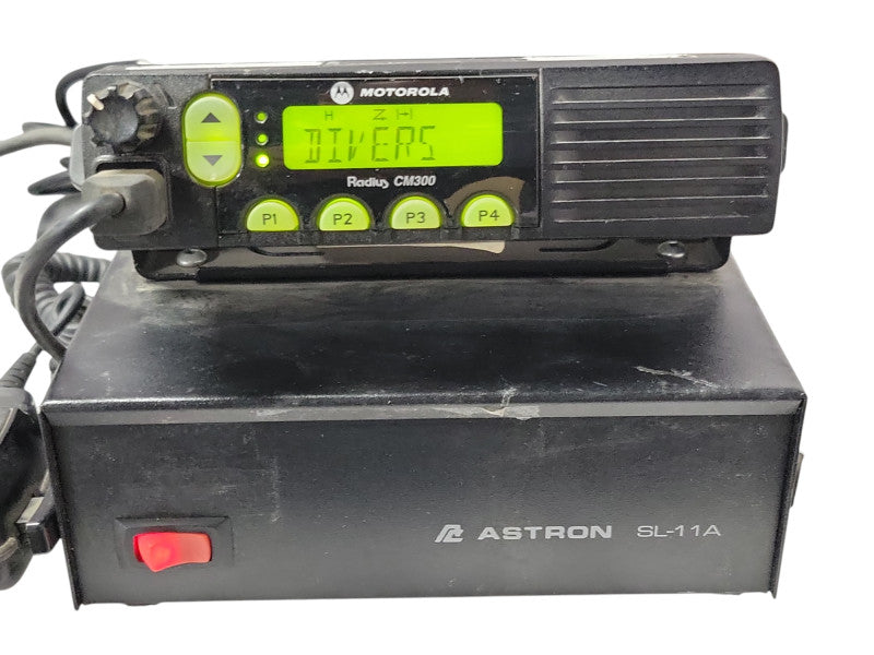 Motorola Radius CM300 with MIC and Astron SL-11A Power Supply _