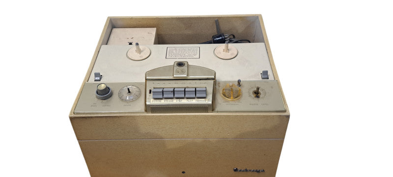 S011 Dual-Speed Reel-to-Reel Tape Recorder