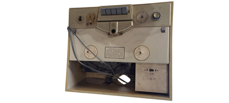 S011 Dual-Speed Reel-to-Reel Tape Recorder
