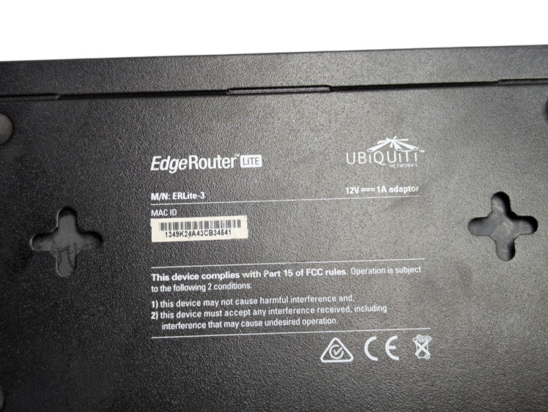 Ubiquiti EdgeRouter LITE ERLite-3 & Security Gateway USG  -