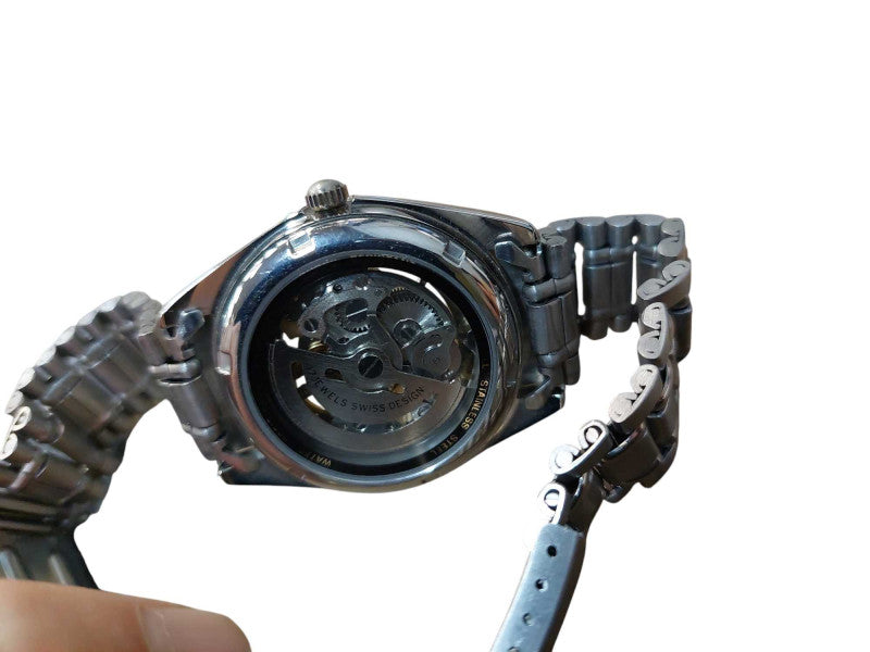 Ladies Catsnni 17 Jewels Swiss design Watch Water Resistant Shock Resistant =