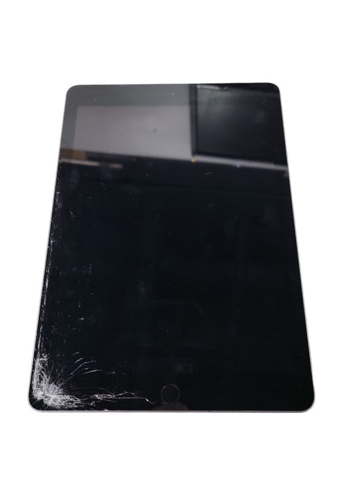 Apple iPad 6th Gen 32GB (A1893) - READ Δ
