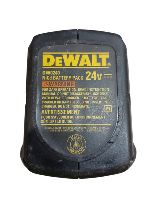 DeWalt DW006 24V Cordless Drill w\\ Case, battery and Charger | READ DESC