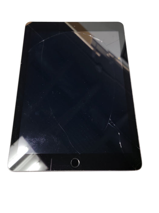 Apple iPad 6th Gen 32GB (A1893) - READ Δ