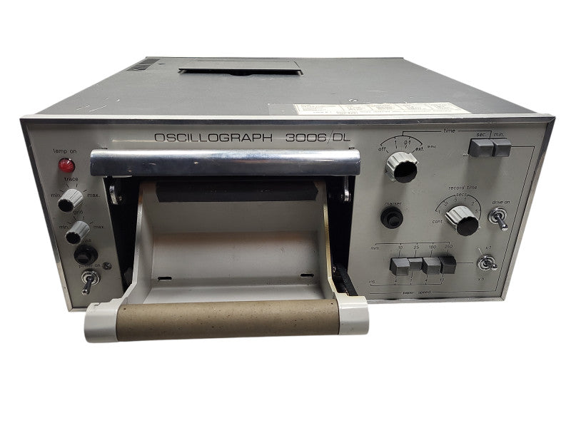B&F instruments Inc. oscilloscope 3006/DL READ $