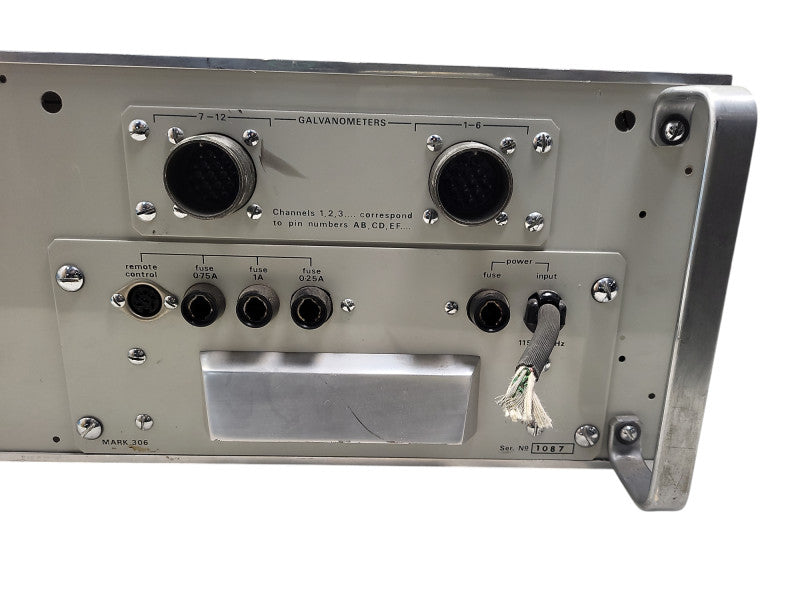 B&F instruments Inc. oscilloscope 3006/DL READ $