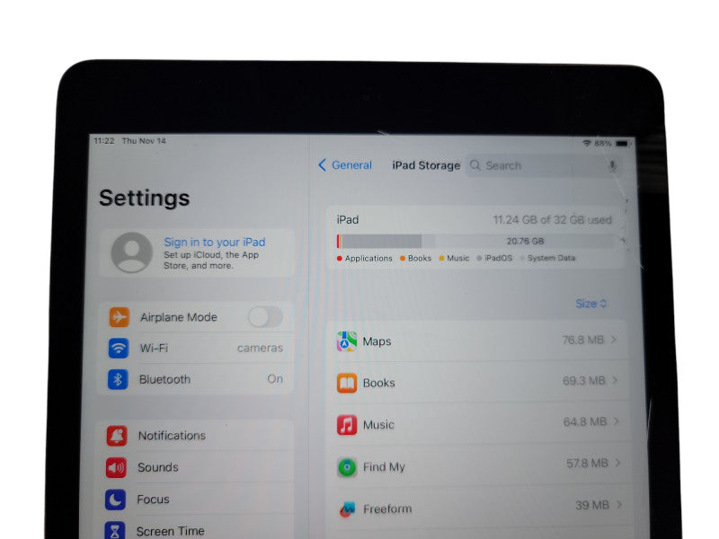 Apple iPad 7th Gen - 32GB - Black [Read] (