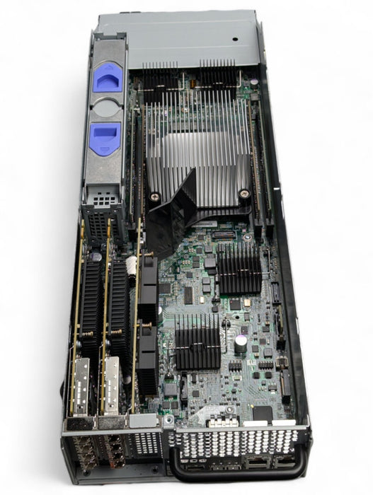 IBM StorWize V7000 with 2x Node Canister Controller  01LJ743 Module Q-