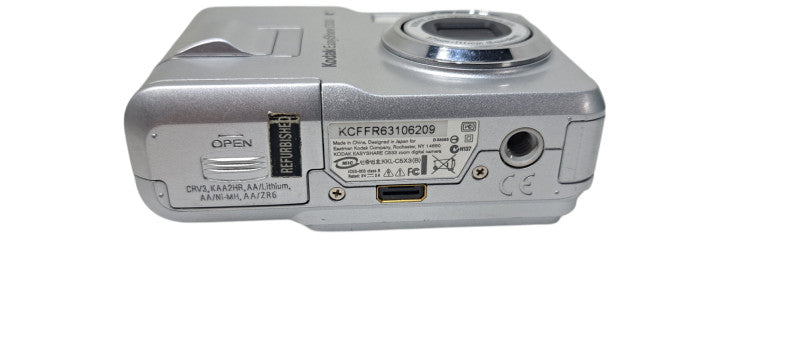 Kodak EasyShare C533 5.0MP Digital Camera W/ Stand