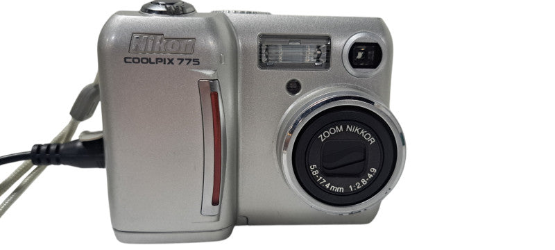 Nikon COOLPIX 775 2.1MP Digital Camera | Charger Included | No Battery