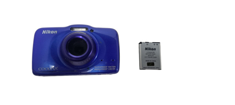 Nikon Coolpix S32 Camera White W/ Battery