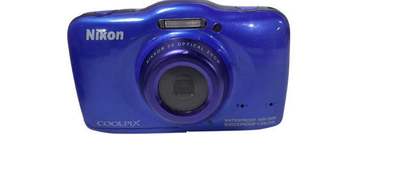 Nikon Coolpix S32 Camera White W/ Battery