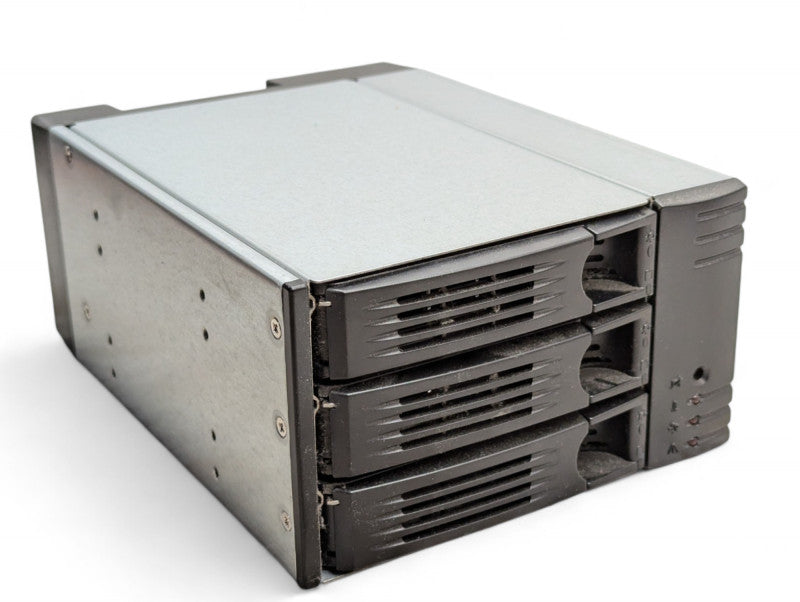 3 Bay 3.5 inch HDD SATA Backplane with caddies  -