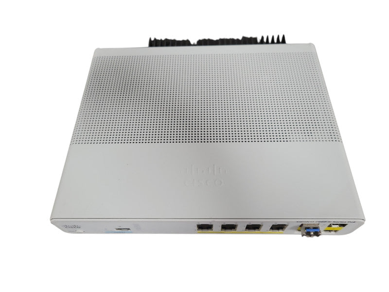 Cisco WS-C2960C-8PC-L v03 | 8-Port PoE 10/100 Silent Switch !