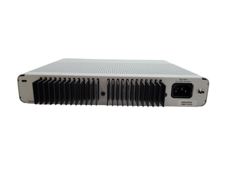 Cisco WS-C2960C-8PC-L v01 | 8-Port 10/100 PoE Silent Switch Q%