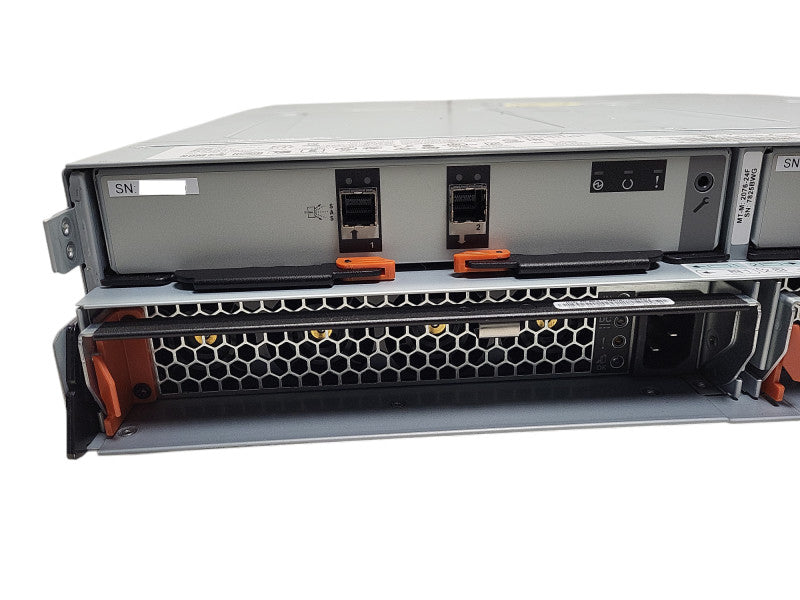 IBM Storwise V7000 w/ 2x IBM 01AC579 R0801-F0003-02 Expansion Q$
