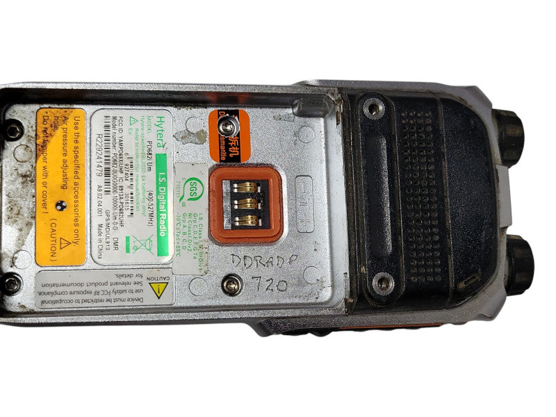 Hytera PD682i Um 400-527MHz Radio, No Battery, Read  Q_