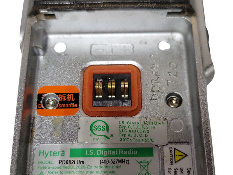 Hytera PD682i Um 400-527MHz Radio, No Battery, Read  Q_