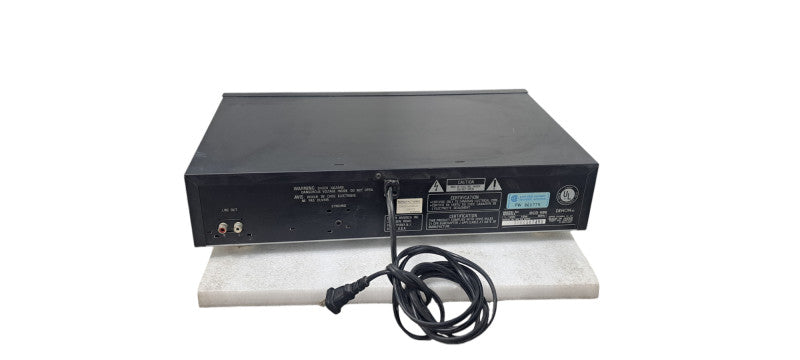 Vintage Denon Compact Disc Single Deck CD Player DCD-595