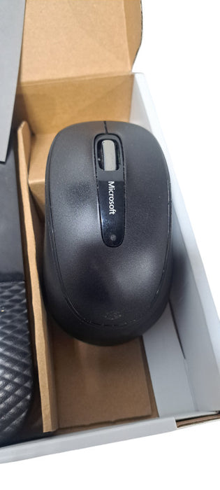 Microsoft Wireless 2000 Desktop Keyboard & Mouse Combo W/ USB Dongle