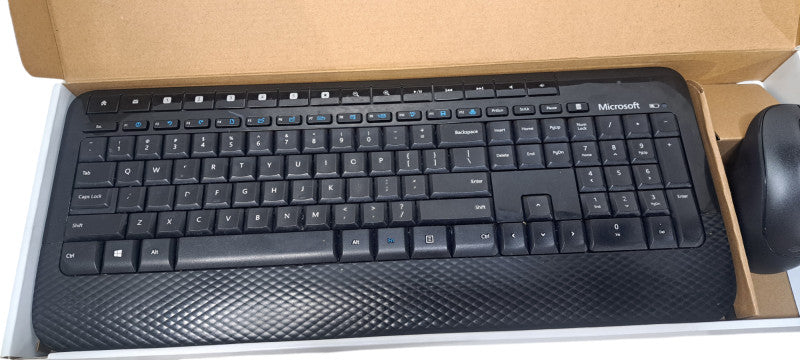 Microsoft Wireless 2000 Desktop Keyboard & Mouse Combo W/ USB Dongle