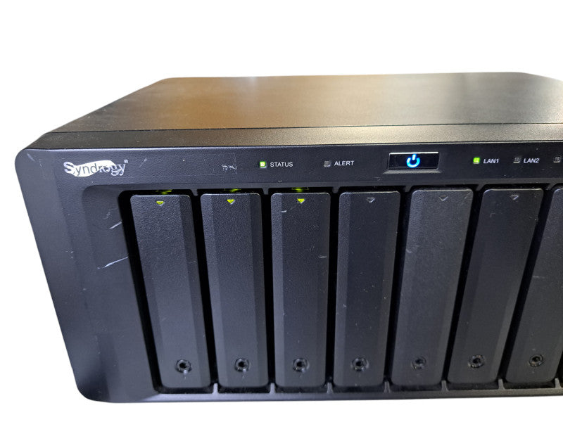 Synology DiskStation DS1813+ | 8-Bay NAS, Quad LAN | w/ 3x 3TB HDD's
