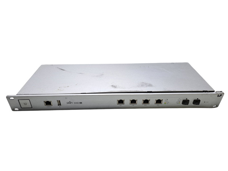Ubiquiti Networks Unifi Security Gateway Pro 4 | USG-PRO-4 *READ*