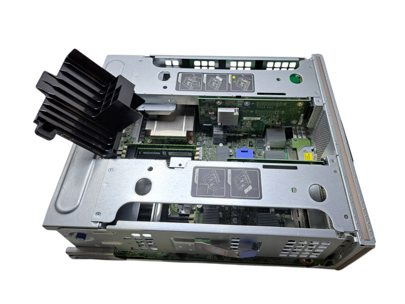 NetApp 111-01209 Controller for Filer System FAS8040 SAN w/Quad Port SAS Card Q