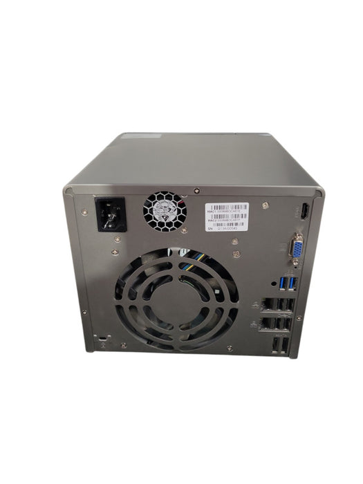 QNAP TS-569 Pro 5 Bay NAS No HDD/Caddies  !