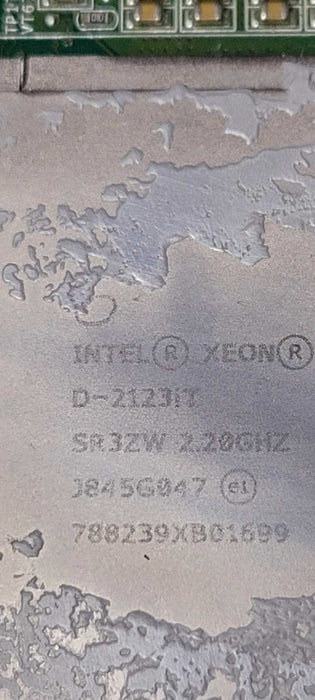 Datto S4B1 Xeon D-2123IT SR3ZW 2.2GHz, 8GB, 4x 2.5" HDD Trays, READ _