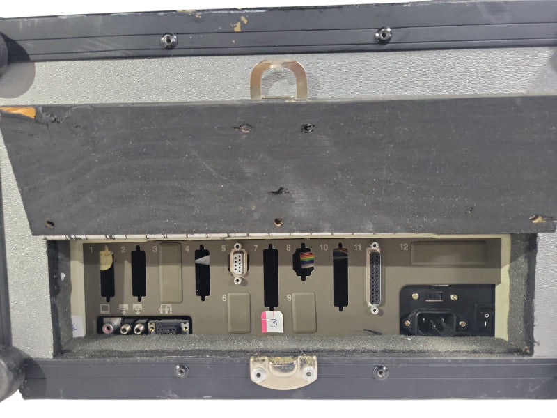 Apple lle 2e Computer System with 2x Disk II and Disks and Hard Case, READ _