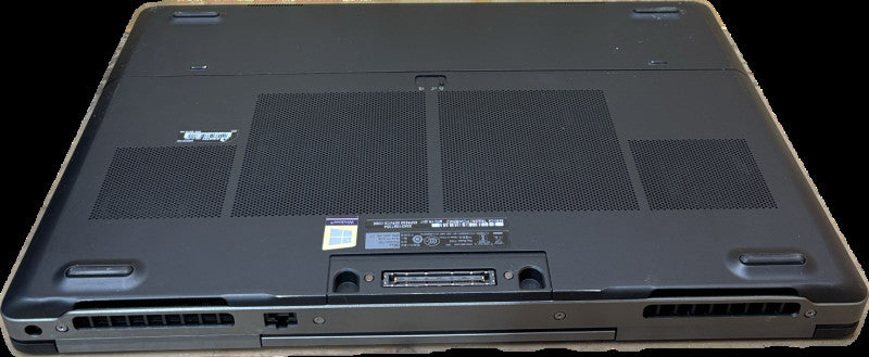 Dell Precision 7720 i7-6820HQ@2.7GHz QUADRO P3000 6GB GPU 32GB RAM 512GB SSD  Lap200