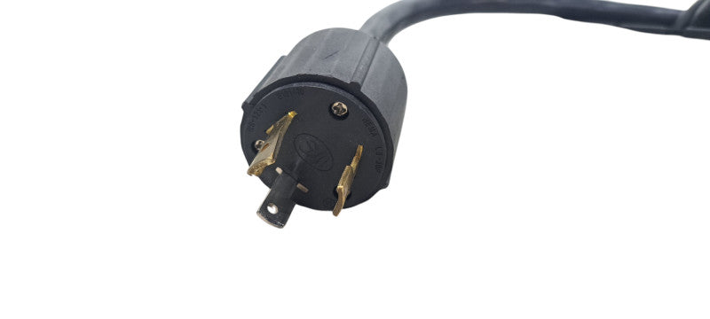 Emerson Knurr DI-STRIP 24-Outlets PDU