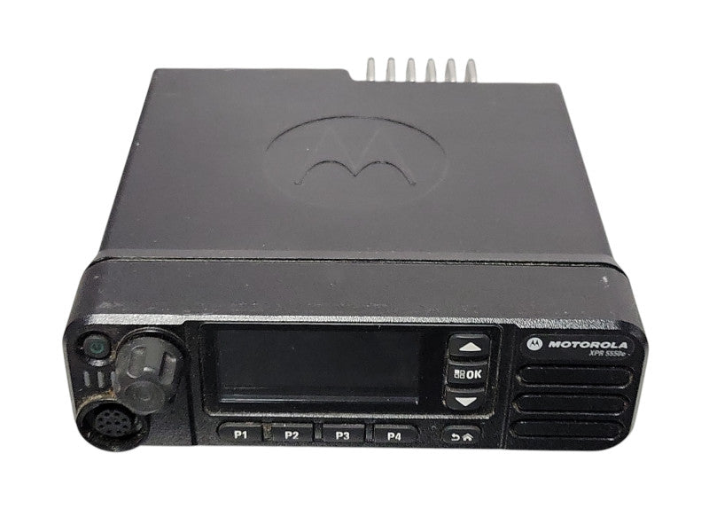 Motorola XPR5550e Two Way Radio AAM28QPN9WA1AN , READ _