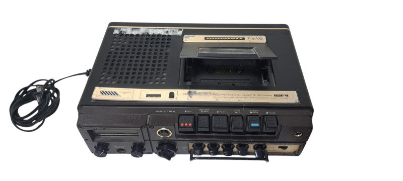 Marantz PMD 220 Professional Cassette Recorder 2 Speed Three Head