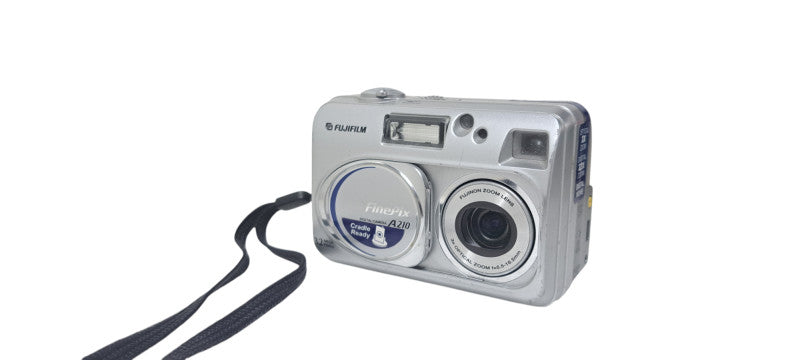Fujifilm FinePix A Series A210 3.2MP Digital Camera Silver