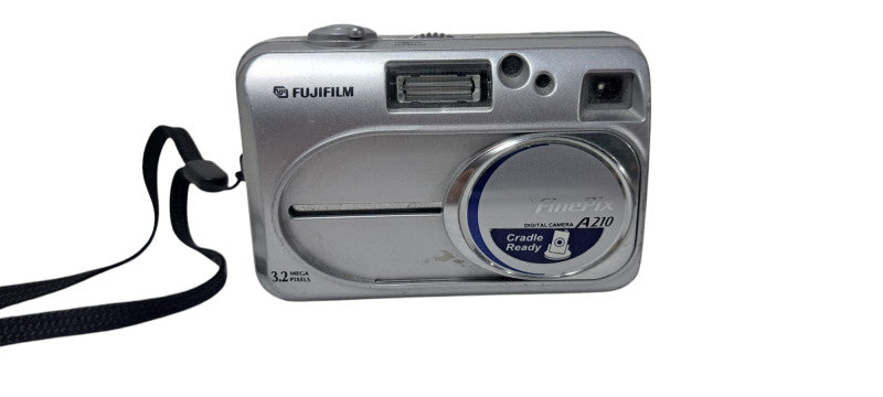 Fujifilm FinePix A Series A210 3.2MP Digital Camera Silver
