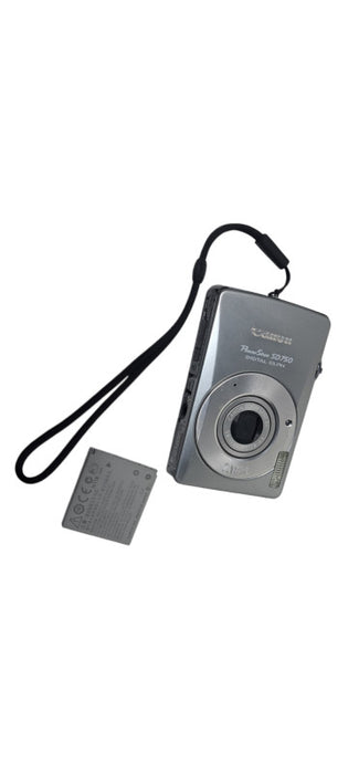 Canon PowerShot SD750 Digital ELPH 7.1 MP Camera