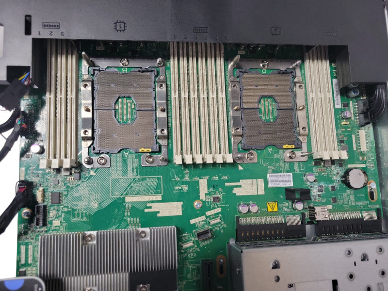 Lenovo SR530 1U server barebone, No HDD/CPU/RAM/Caddies, READ _