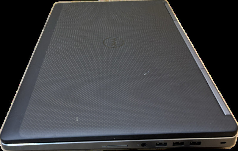 Dell Precision 7720 i7-6820HQ@2.7GHz QUADRO P3000 6GB GPU 32GB RAM 512GB SSD  Lap200